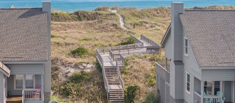 Serenity By The Sea - Community Pool, Steps to Beach, King Suite & Bunk Room