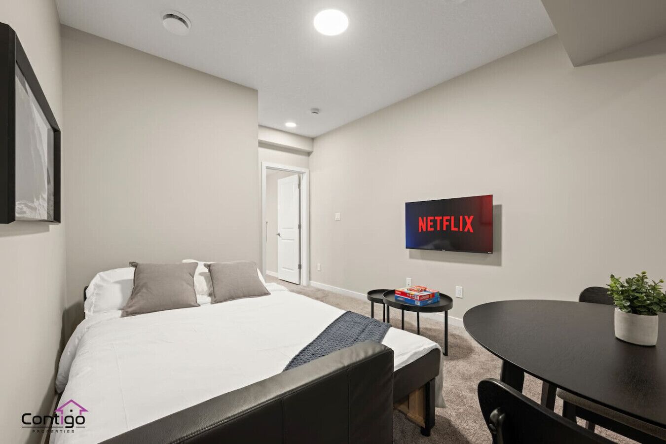 Desk, iron/ironing board, travel crib, WiFi