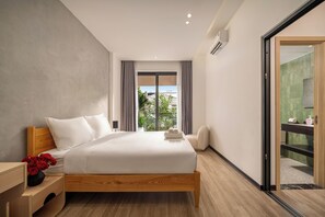 4 slaapkamers, een strijkplank/strijkijzer, gratis wifi, beddengoed
