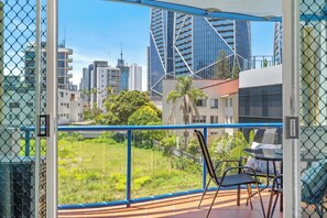 Interior - Beach Haven Sea Breeze Rooftop Terrace Dual Level (Surfers Paradise)