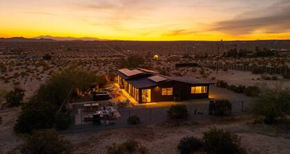 Sanktuary Haus | Secluded Luxury Desert Retreat