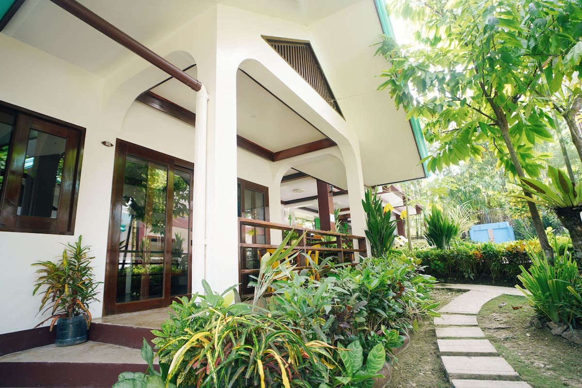 Comfort Villa, Balcony, Garden View