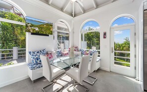 Smart TV, books - Modern Luxury Villa with Pool, Views, 4 bedrooms and bonus room (St. Thomas)