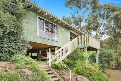 Canobolas Mountain Two-Bedroom Cabin 1