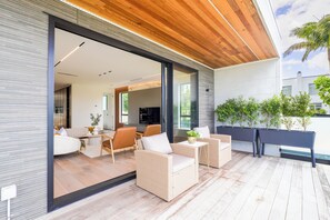 Terrace/patio - Auckland Central Brand New House with Sea view (Orakei Auckland)