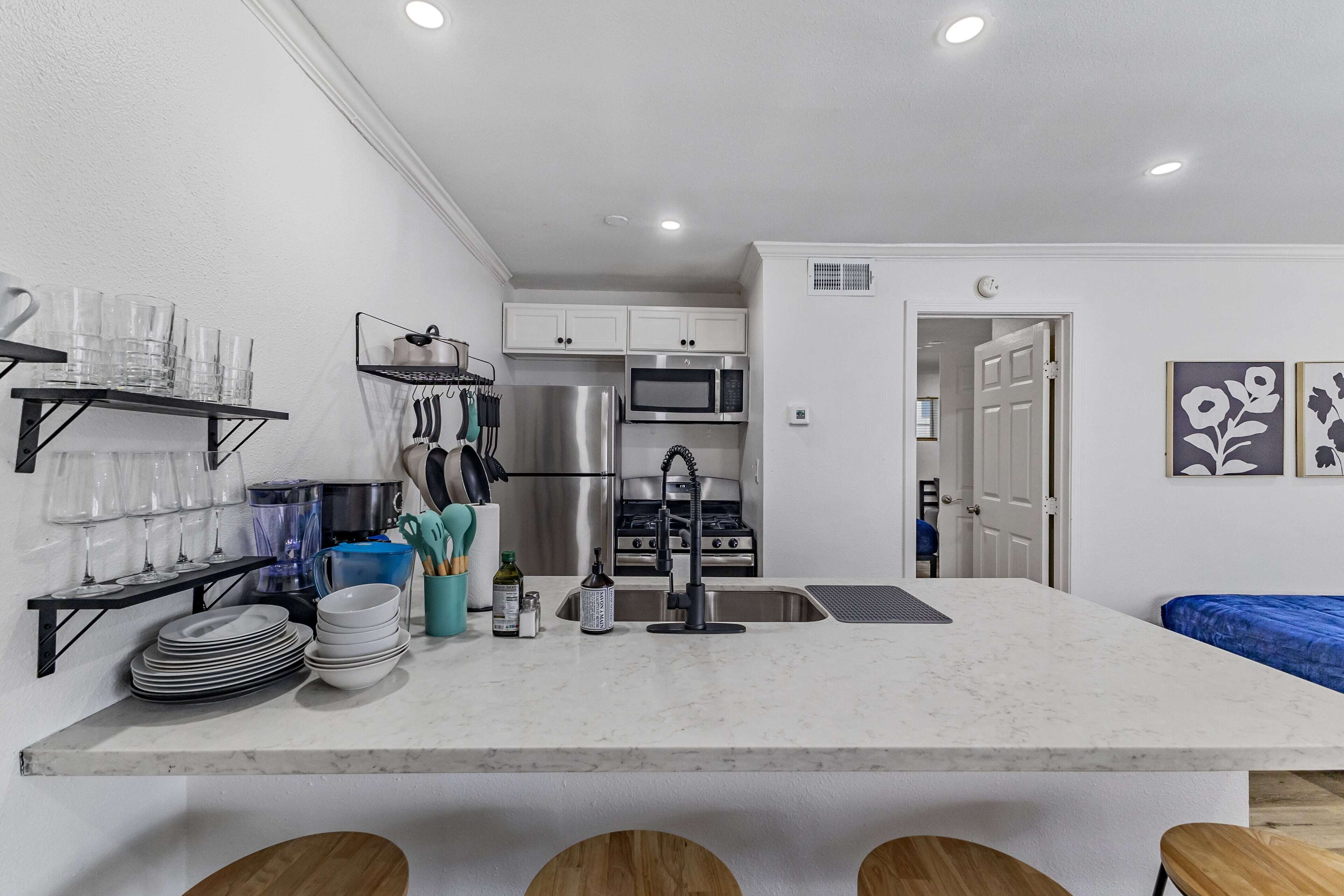 Microwave, oven, stovetop, dishwasher