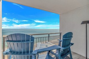 Property grounds - Modern Oceanfront Studio 18th Fl | King + Balcony (Myrtle Beach)
