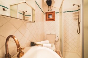 Shower, hair dryer - VILLINO COLLE D'ORANO (Marciana)