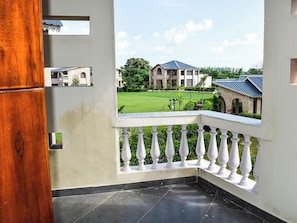 Garden view - Amaris Greens Resort (Ramnagar)