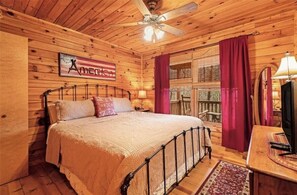 مكواة/لوح كي وواي فاي وملاءات أسرّة