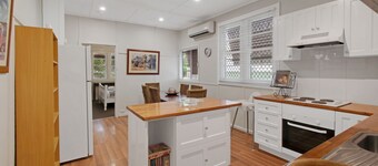 Darcy's Cottage - Cosy & Practical Family Stay