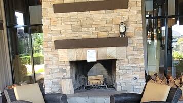 Enceinte de lâhĂ©bergement