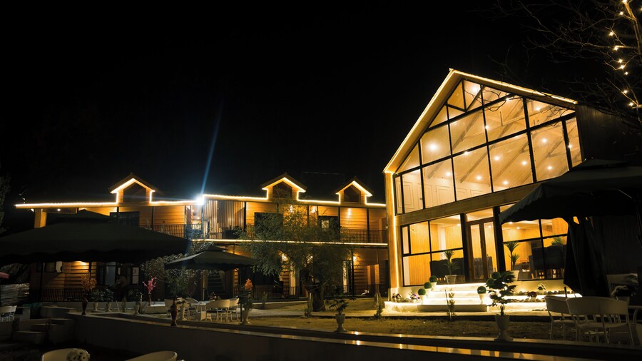 Jade River Resort By Defoy