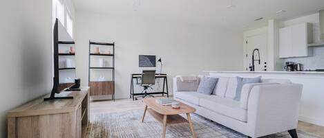 Fernseher, Stereoanlage