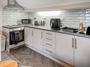 Private kitchen - A great base from where to explore the vibrant seaside town of Bridlington. (Bridlington)