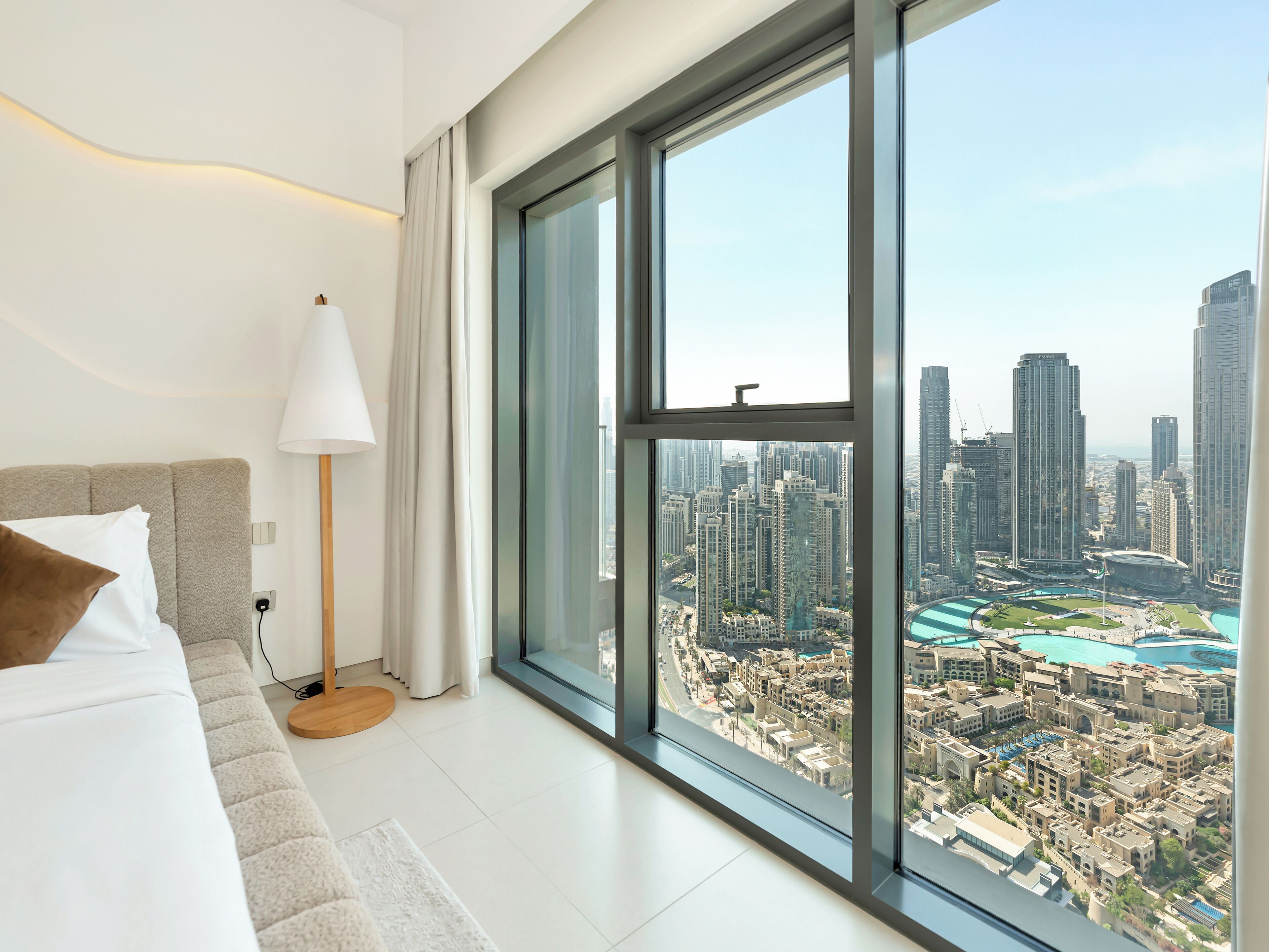 Soundproofing, free WiFi