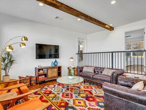 Interior - Lago Vista- Waterfront | Kayaks | Views! (Wills Point)