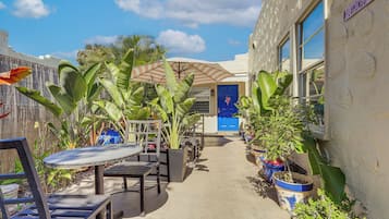 Restauration extérieure