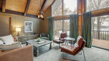 TV, ping pong, books