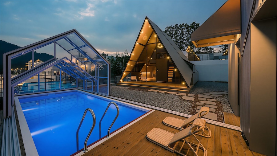 Spain Village Poolamping