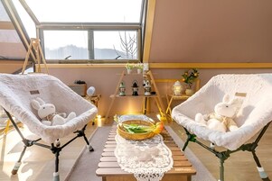 免费 WiFi、床单