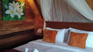 Standard Room, Sea View | Free WiFi