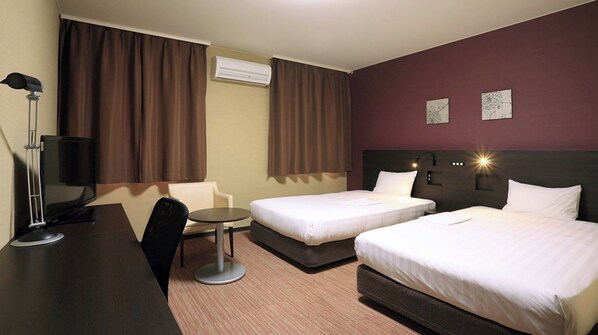 Desk, free WiFi, bed sheets