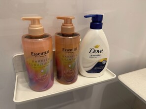 Bathroom amenities - Perfect for family and group trips Private accomm / County Market Gifu (County Market)