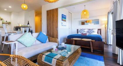 Coral reef island Sesoko Island 3minute walk f / Kunigami County Okinawa