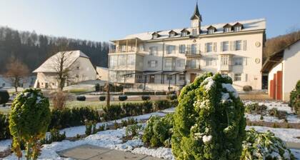 Hotel Bad Schauenburg