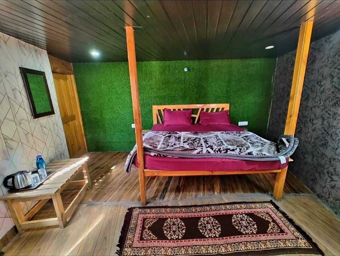 Deluxe Double Room, Balcony, Hill View | Free WiFi