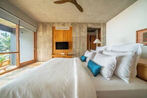 Luxury-Villa, Meerblick | Bügeleisen/Bügelbrett, kostenloses WLAN