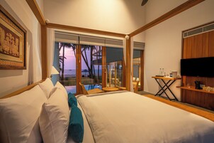 Villa de lujo, vistas al mar | Tabla de planchar con plancha y wifi gratis