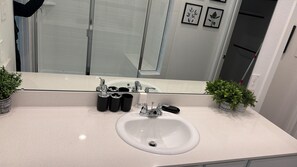 Håndklæder, Sæbe, Toiletpapir