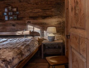 Iron/ironing board, WiFi, bed sheets - Chalet with fireplace and sauna (Meiringen)
