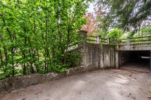 Property grounds - MAISON CLAUDE - Relax and greenery in an oasis of peace (Courmayeur)