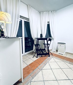 Interior - Peaceful Nature Retreat |Spacious Villa for Groups (Wien)