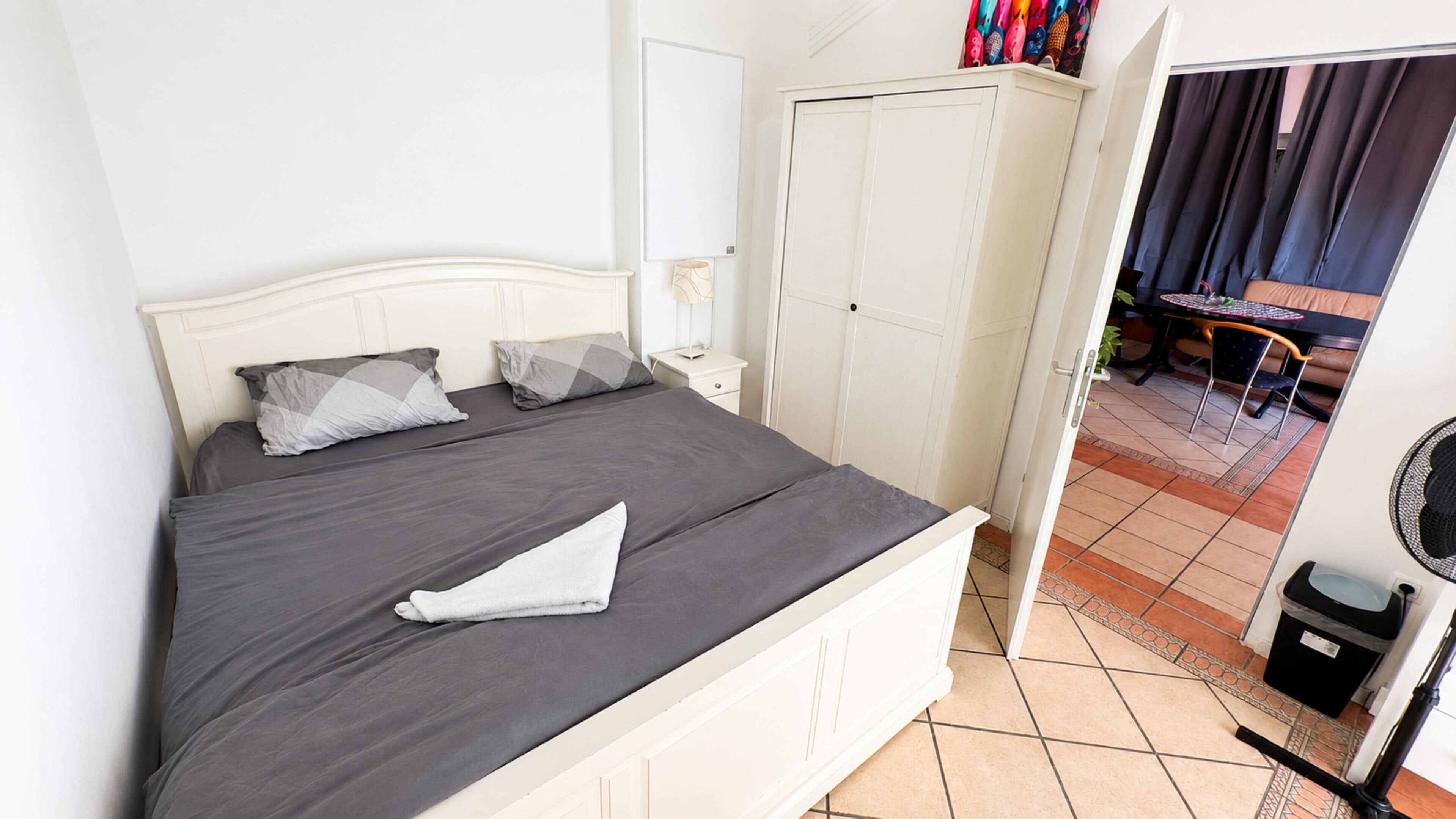 1 bedroom, WiFi, bed sheets