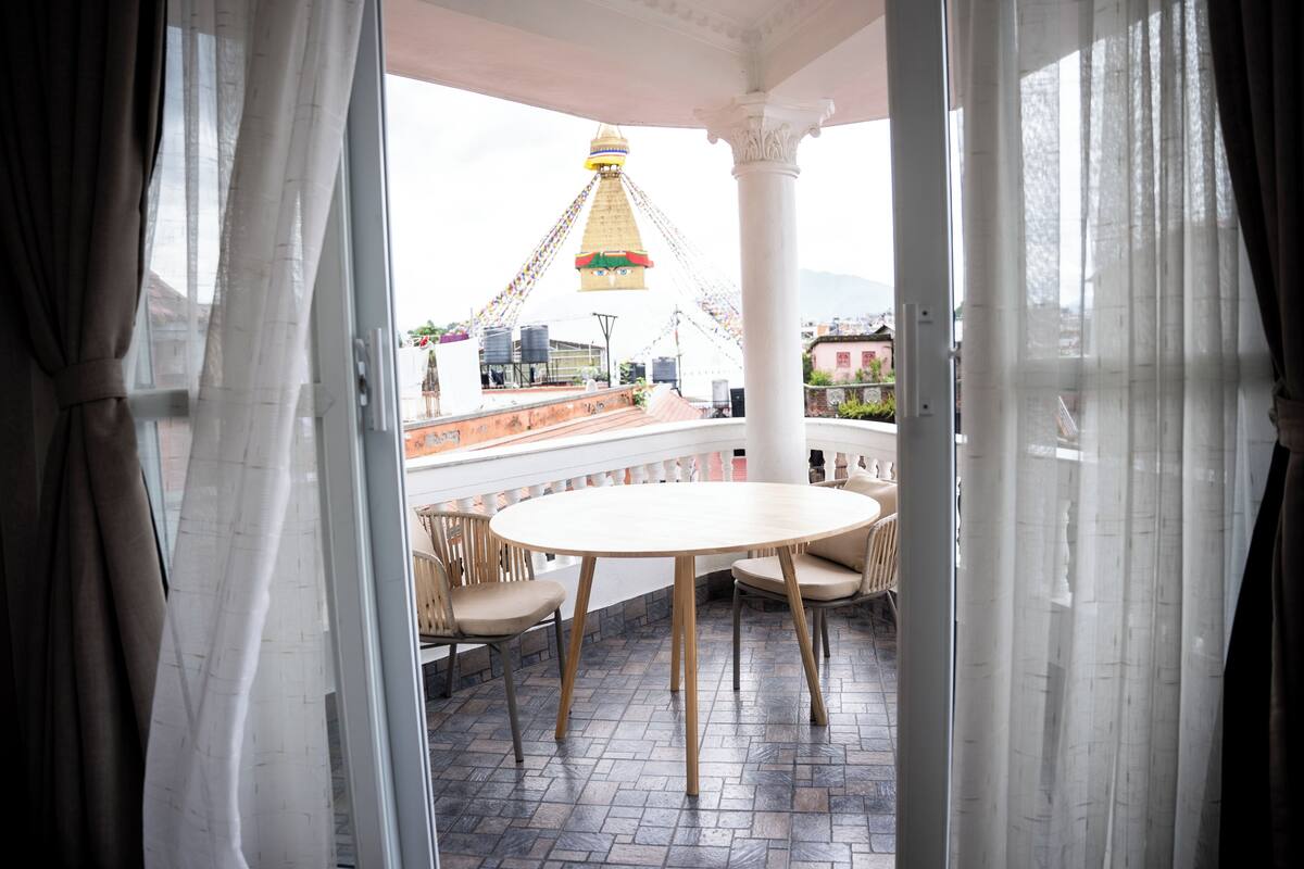 Deluxe Apartment, Balcony, Mountain View | Egyptian cotton sheets, premium bedding, down comforters