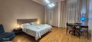 เบสิกอพาร์ทเมนท์ | เตารีด/โต๊ะรีดผ้า, Wi-Fi ฟรี