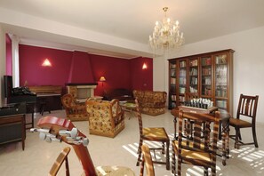 Villa, 5 Bedrooms, Smoking, Private Pool | Living room | Books - Luxurious Mountain Villa With Pool in Fairytale-like Puglia (Roseto Valfortore)