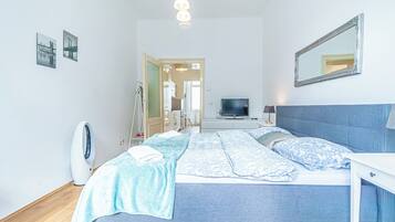 Basic Apartment | Iron/ironing board, free WiFi