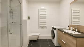 Studio | Salle de bain | Articles de toilette gratuits, sèche-cheveux, serviettes fournies, savon