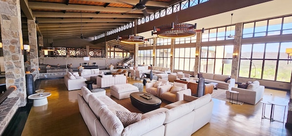 Soins d'aromathérapie, massages des tissus profonds, 1 salle de soins