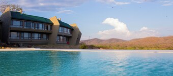 WELLWORTH MIKUMI WILDLIFE LODGE