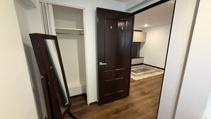 Interior - Self-Contained Studio (Eagleby)