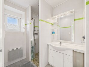 Shower, hair dryer - Perfect for 2 in the Countryside with Garden (Plouguerneau)
