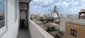 Property grounds - Luxurious & Modern 2BR Getaway in Malta (Il-Gżira)