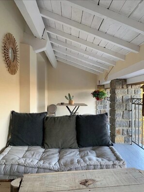 Interior - TOUC'home - Cosy gîte in the Gard, at the gateway to the Ardèche (Les Mages)