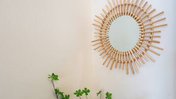 Comfort Suite, River View | Living area